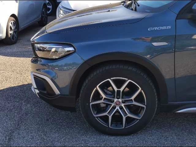 Configuratore FIAT Tipo Cross 1.5 T4 130cv Hybrid DCT Cross: accessori e  optional - Patentati