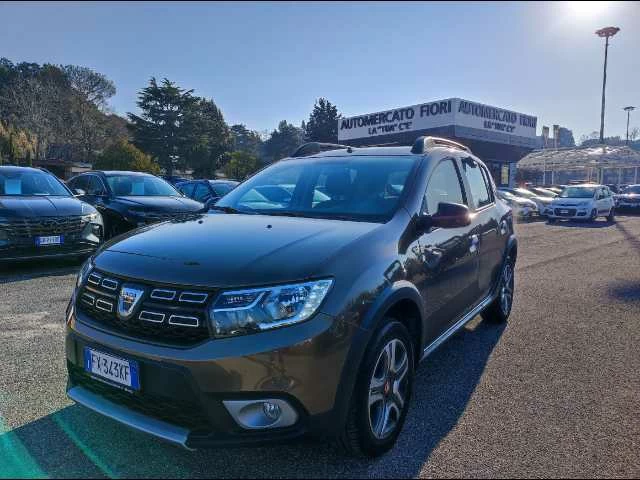 Dacia Sandero Streetway 1.0 tce Essential 90cv - Concessionaria Fiori