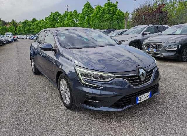 Renault Megane 1.6 plug-in hybrid Business E-Tech 160cv auto full