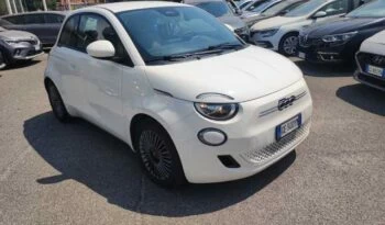 Fiat 500e Icon full