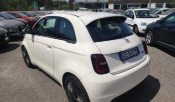 Fiat 500e Icon full