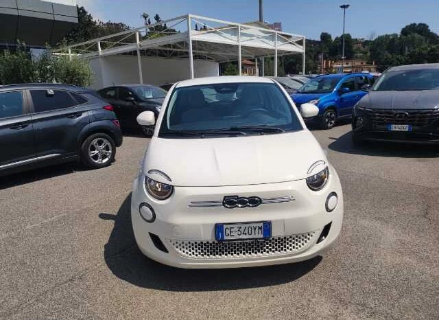 Fiat 500e Icon full