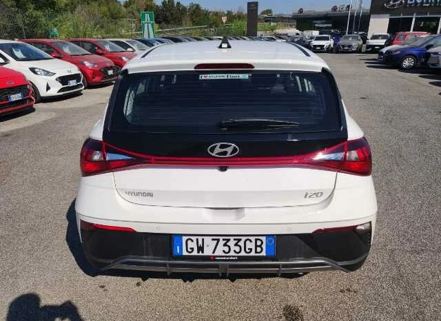 Hyundai i20 1.2 mpi Connectline mt full