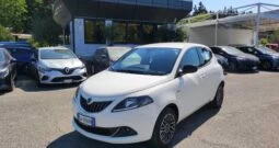 Lancia Ypsilon 1.0 firefly hybrid Platino s&s 70cv