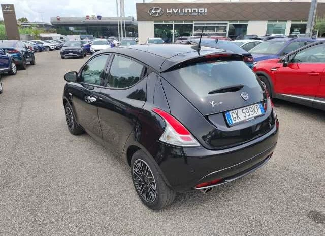 Lancia Ypsilon 1.0 hybrid Gold s&s 70cv full