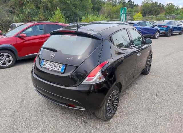 Lancia Ypsilon 1.0 hybrid Gold s&s 70cv full