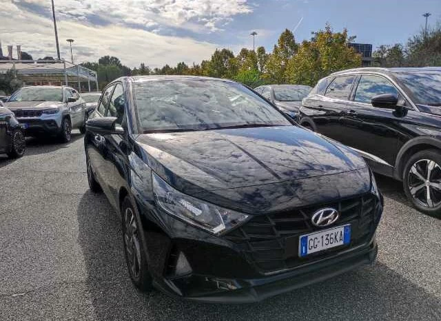 Hyundai i20 1.2 mpi Connectline full