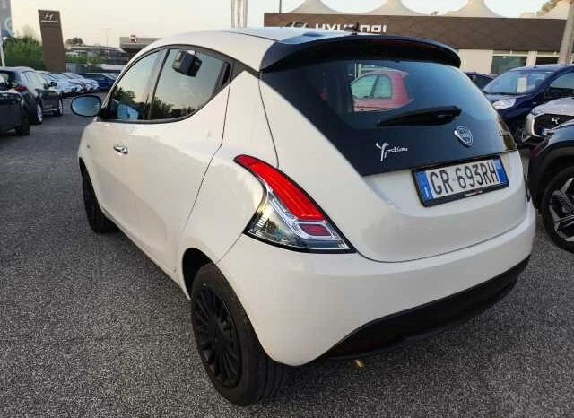 Lancia Ypsilon 1.0 hybrid Silver s&s 70cv full