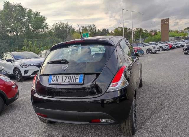 Lancia Ypsilon 1.0 firefly hybrid Oro s&s 70cv full