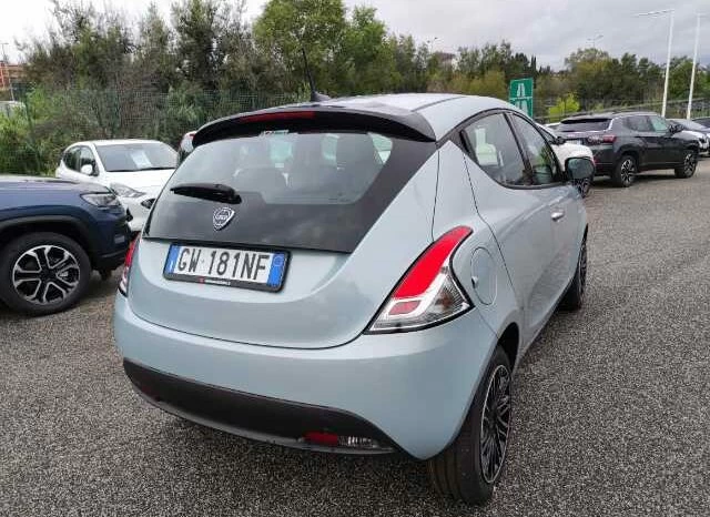 Lancia Ypsilon 1.0 firefly hybrid Oro s&s 70cv full