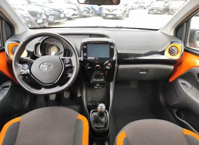 Toyota Aygo 5p 1.0 x-wave Orange 72cv full