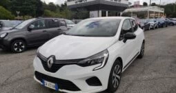 Renault Clio 1.6 E-Tech full hybrid Equilibre 145cv auto