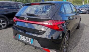 Hyundai i20 1.2 mpi Connectline full