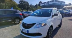 Lancia Ypsilon 1.0 firefly hybrid Oro s&s 70cv